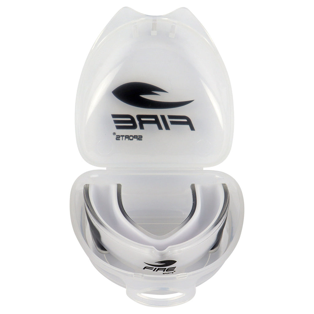 Protector bucal Fire Sports bicolor moldeable para box y artes marciales.