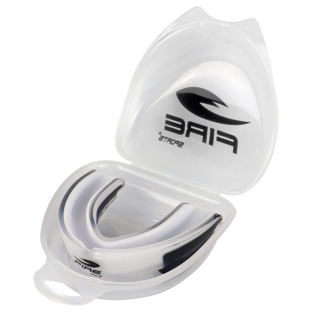 Protector bucal Fire Sports bicolor moldeable para box y artes marciales.