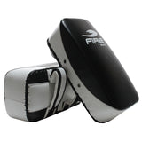Par de Thai pads PLANOS de PIEL para artes marciales