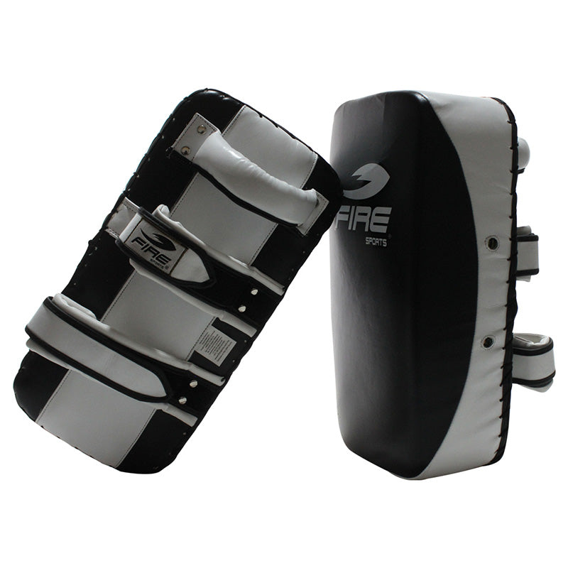 Par de Thai pads PLANOS de PIEL para artes marciales