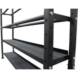 Rack multifuncional para colocar pesas rusas y mancuernas.