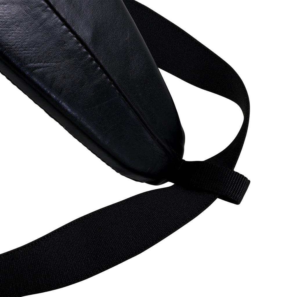 Concha pélvica protectora femenil de PIEL con riñonera, color Solido